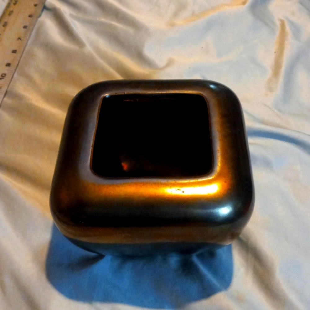 Bin # 5 Vintage Haeger bronze looking ceramic vase